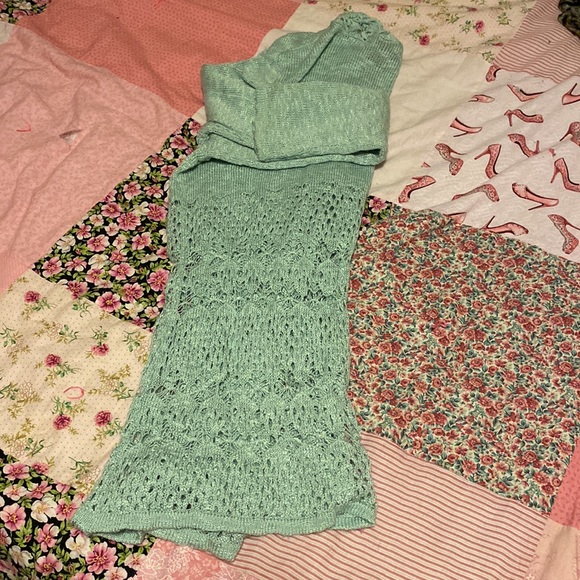 Acrylic sweater - Picture 2 of 4